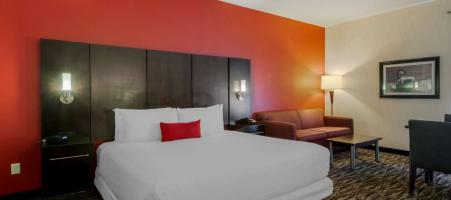 C Hotel By Carmen BW Premier Collection